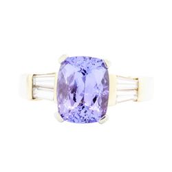 14KT Yellow Gold Ladies 2.44ct Tanzanite and Diamond Ring