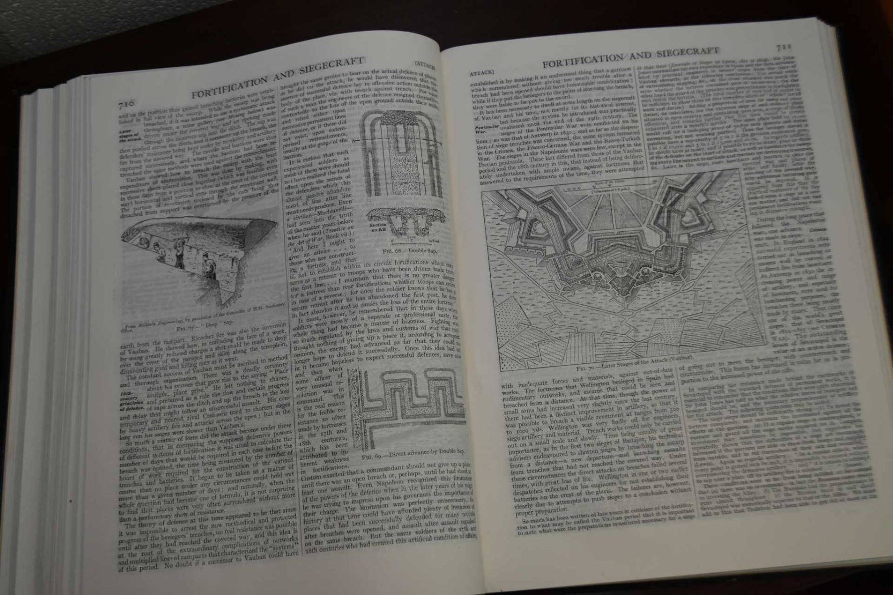 Complete set of leather bound Encyclopaedia Britannica 11th edition