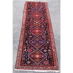 Finely done hybrid design Persian Bakhtiari Runner