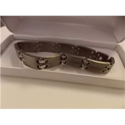 BRACELET - STAINLESS STEEL - STAPLE LINK  - RETAIL ESTIMATE $150