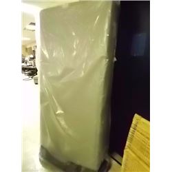 TWIN SIZE X-L BOX SPRING