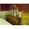 Image 1 : OAK DRESSER - 1/2 MOON MIRROR - 4 DRAWER - 2 DOOR
