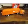 Image 1 : VINTAGE NYLINT SCHNEIDER METAL TRACTOR & TRAILER - 20" LONG