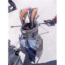 SET OF GOLF CLUBS & CART