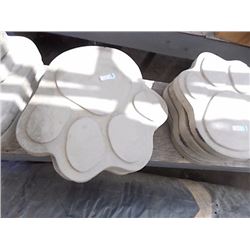 CONCRETE - STEPPING STONE - PAW - LARGE