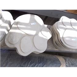 CONCRETE - STEPPING STONE - PAW - LARGE