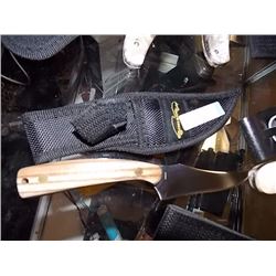 KNIFE WITH SHEATH - COEE RIVER