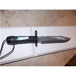 SURVIVAL KNIFE