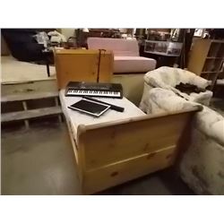 SINGLE SLEIGH BED - PINE