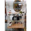 Image 2 : LOCKING DISPLAY CABINET W/VINTAGE ITEMS