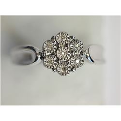 Sterling Silver 7 Diamond (approx 3.00g) Flower Shape Ring Retail $200