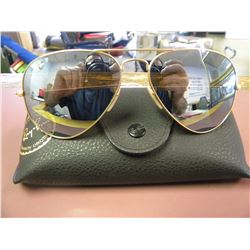 AUTHENTIC RAYBAN SUNGALSSES W/CASE