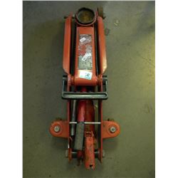 FLOOR JACK WITH HANDLE