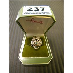 LADIES SILVER & EMERALD DRESS RING