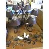 Image 1 : 6 LAMP HANGING LIGHT FIXTURES/2 WALL CANDLE HOLDERS