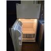 Image 1 : SMALL WHITE ADMIRIL FRIDGE