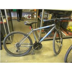 HUFFY MOUNTAIN BIKE