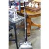Image 2 : KENMORE WAFFLE MAKER AND SHARK CORDLESS SWEEPER