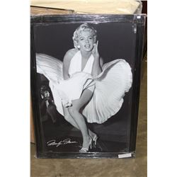 MARILYN #24193