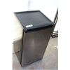 Image 2 : SANYO MINI FRIDGE