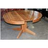 Image 1 : ROUND OAK DINING TABLE