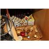 Image 3 : WOOD BOX OF VINTAGE KITCHEN WARE AND RECIPE BOXES AND WOODENWARE