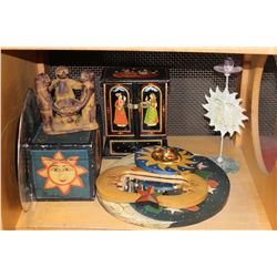 SHELF LOT OF DECORATIVE SUNA ND MOON ITEMS