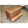 Image 2 : ANTIQUE 3 DRAWER OAK DRESSER