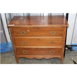 3 DRAWER VINTAGE DRESSER