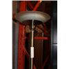 Image 2 : METAL FLOOR LAMP