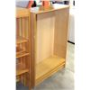 Image 2 : TWO SMALL BOOKSHELVES