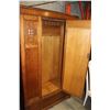 Image 2 : ANTIQUE OAK 1-DOOR MIRRORED WARDROBE