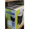 Image 2 : NEW IN BOX HOME MAX PAPER SHREDDER