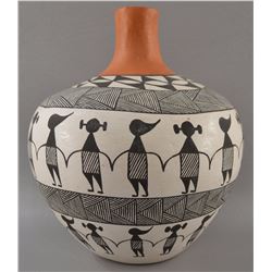 ACOMA POTTERY VASE BY J KEENE