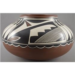 NAVAJO POTTERY BOWL BY MARY SAXON