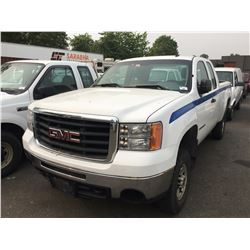 2008 GMC SIERRA HD 2500, WHITE,2 DOOR PICKUP, 6.0L, VIN#1GTHK29K08E210951, 212,374KMS, AUTOMATIC ,