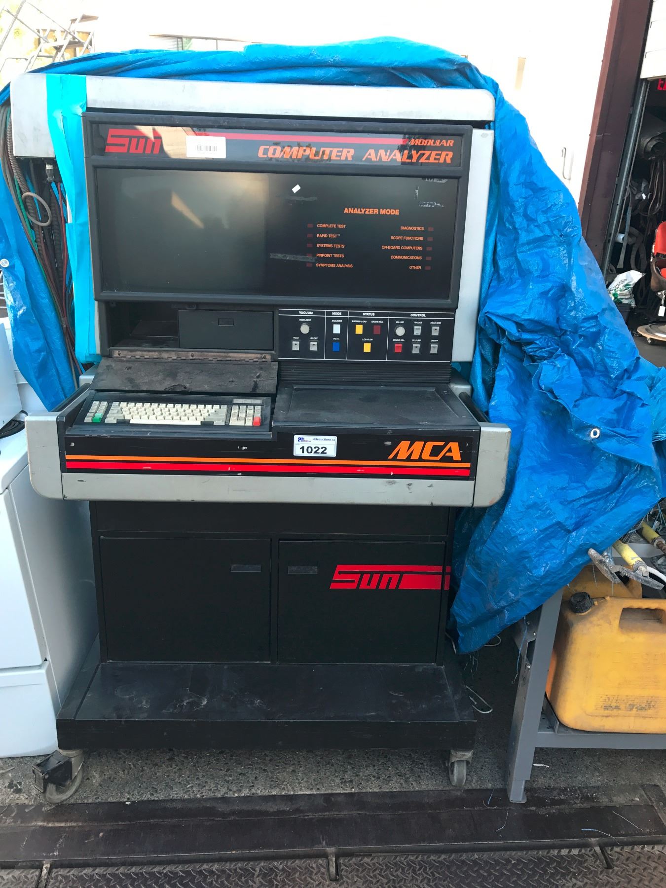 SUN MODULAR COMPUTER ENGINE ANALYZER - Able Auctions