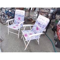 LAWN CHAIRS - 2 TTL