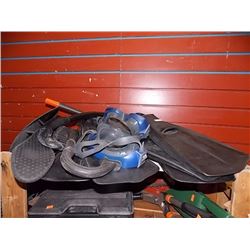 LOT OF FLIPPERS, SNORKLES & MASKS