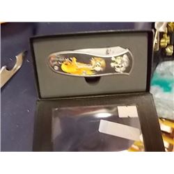 NEW FOLDING KNIFE - SKULL IMAGE