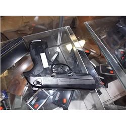 PELLET PISTOL - BERETTA PX4 STORM .177  - PS