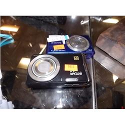 SONY INTOVA DIGITAL CAMERAS - 2 TTL - PS