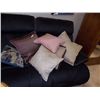 Image 1 : HAND CRAFTED THROW CUSIONS - NEW - 6 TTL