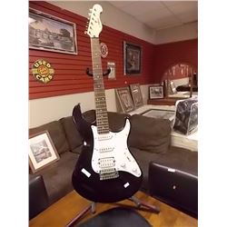 ELECTRIC GUITAR - YAMAHA