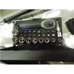 RATCHET SET (28 PC ) NOT COUNTED