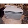 Image 2 : AIR CONDITIONER - FROM ESTATE