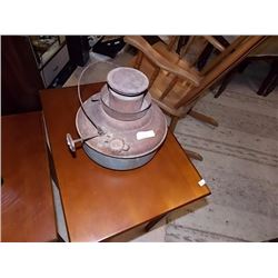 VINTAGE OIL HEATER / LAMP