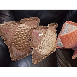 NEW HAND CRAFTED THROW CUSIONS - 2 TTL