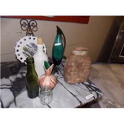 LOT OF COLLECTABLE BOTTLES