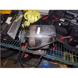 DEWALT - DRILL, BATTERY, STAPLER & CHARGER - PS